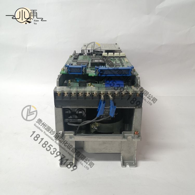 YASKAW ACACR-SR07BE12M 伺服控制驱动器